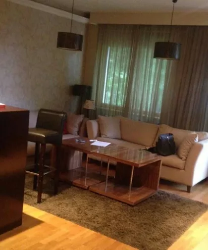 Đeram pijaca | 4zida.rs