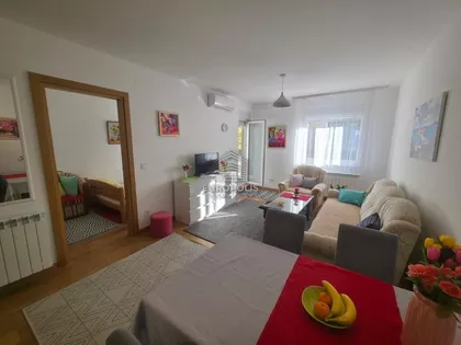 Šumadijska | 4zida.rs