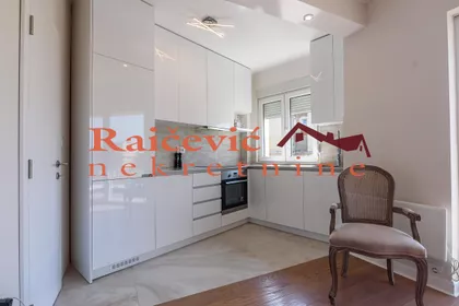 Marsala Birjuzova | 4zida.rs