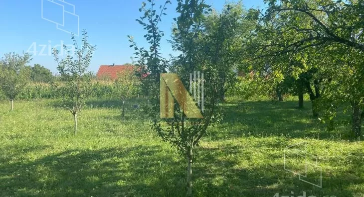 Plac | 4zida