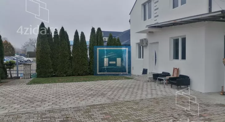 Poslovni prostor | 4zida