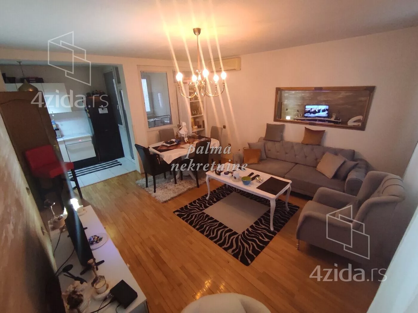 Dvoiposoban stan | 4zida