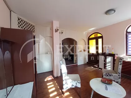 Vardarska | 4zida.rs