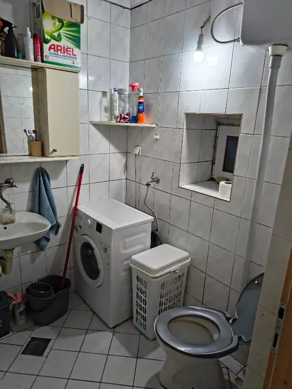 Mali Bajmok | 4zida.rs