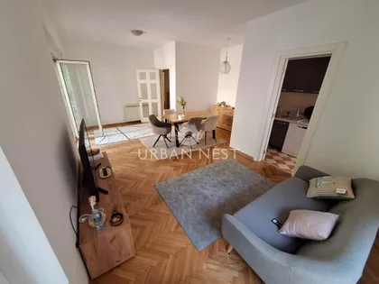 Janka Veselinovića | 4zida.rs