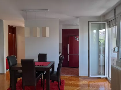 Balzakova | 4zida.rs