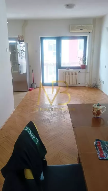 Ratka Mitrovića | 4zida.rs