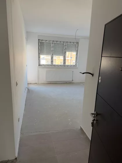 Iriška 20 - BELI BREG RUMA | 4zida.rs