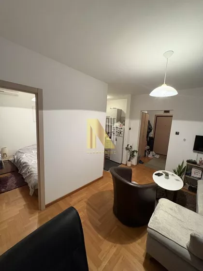 Adamovićevo Naselje | 4zida.rs