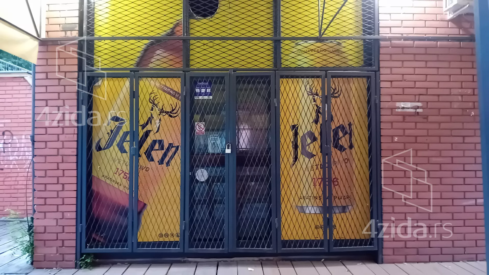 Lokal | 4zida
