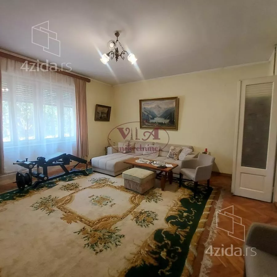 Kuća | 4zida