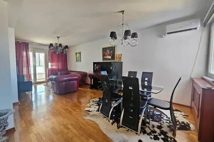 Venizelosova | 4zida.rs