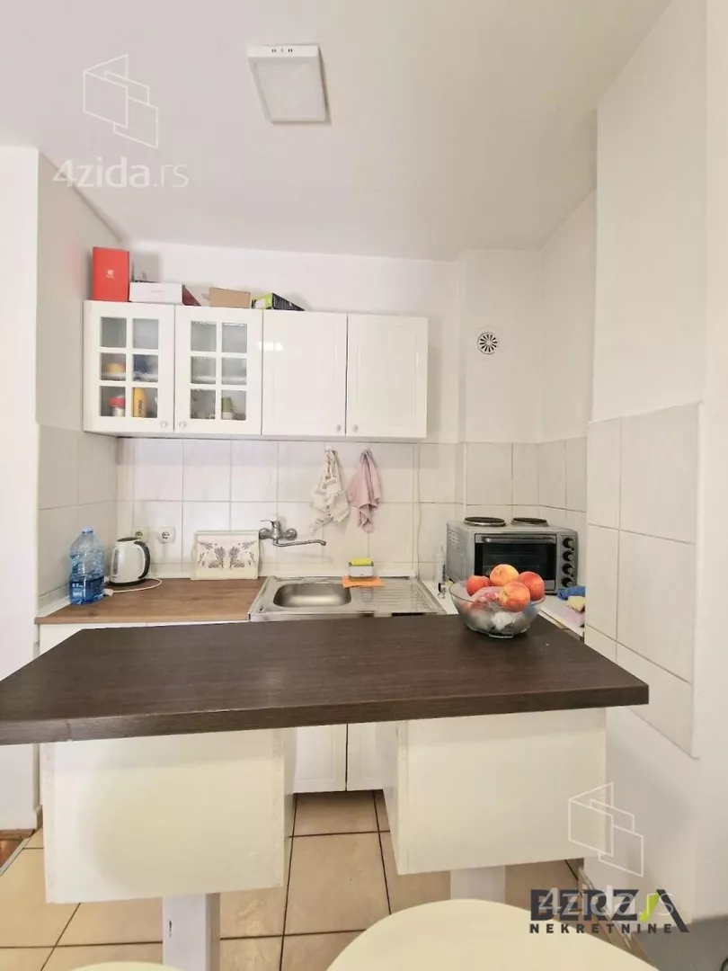 Garsonjera | 4zida