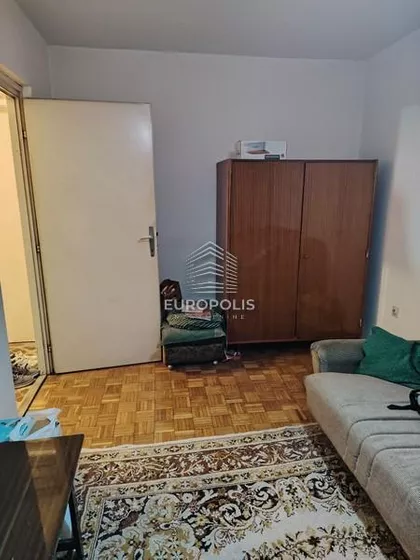 22. oktobra | 4zida.rs