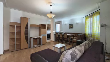 Milana Uzelca | 4zida.rs