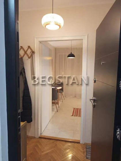 Gospodar Jovanova | 4zida.rs