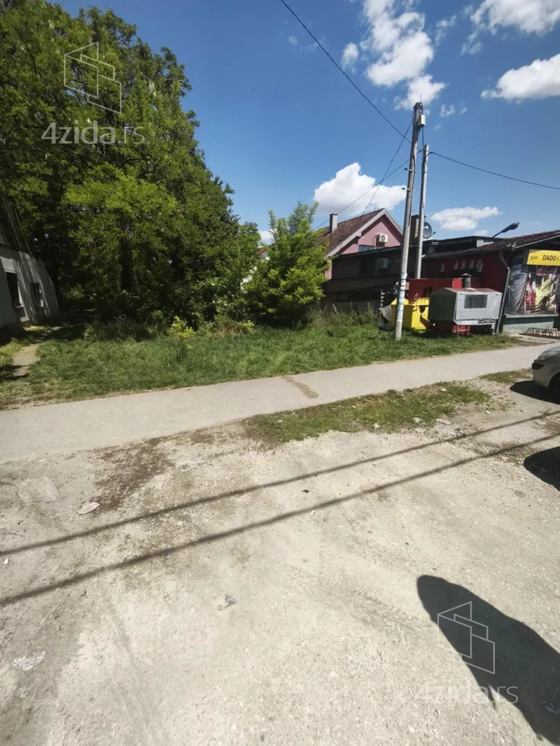Građevinsko zemljište | 4zida