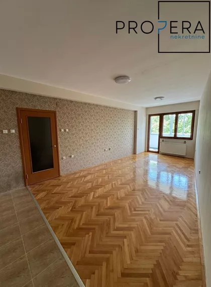 Dobrile Trajković | 4zida.rs