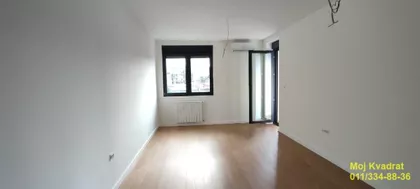 Ustanička | 4zida.rs