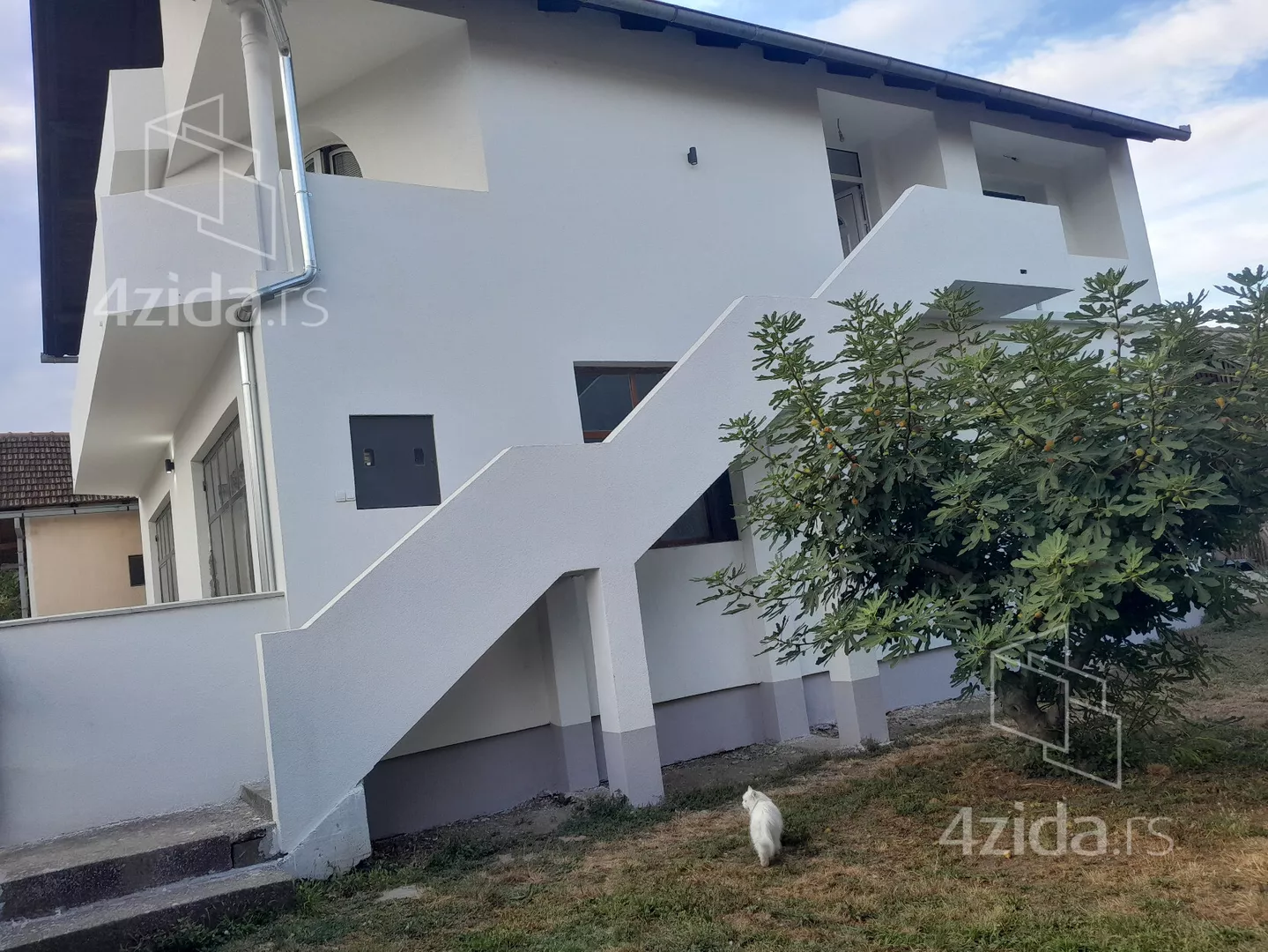 3-etažna kuća | 4zida