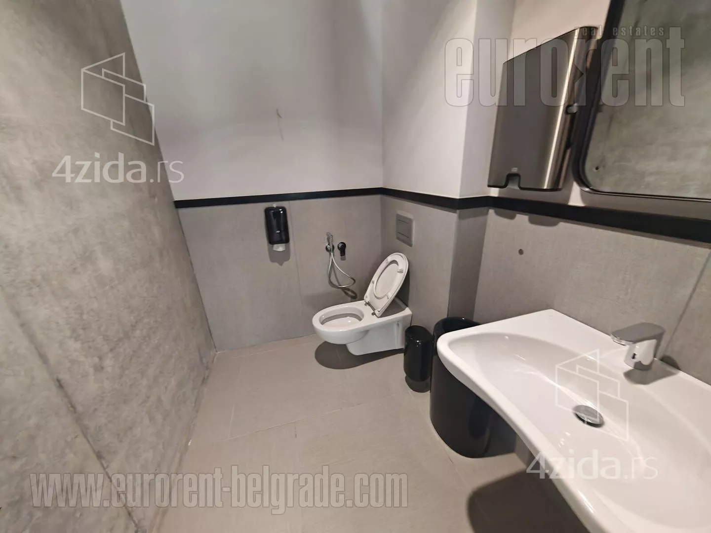 Poslovni prostor | 4zida