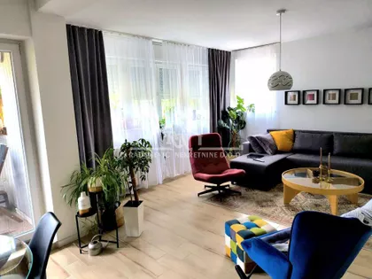 Kralja Radoslava | 4zida.rs