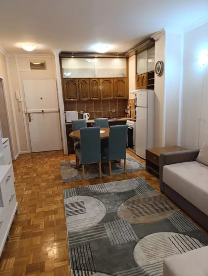 Braće Popović 10 | 4zida.rs