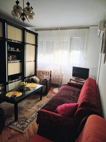 Kanarevo Brdo | 4zida.rs