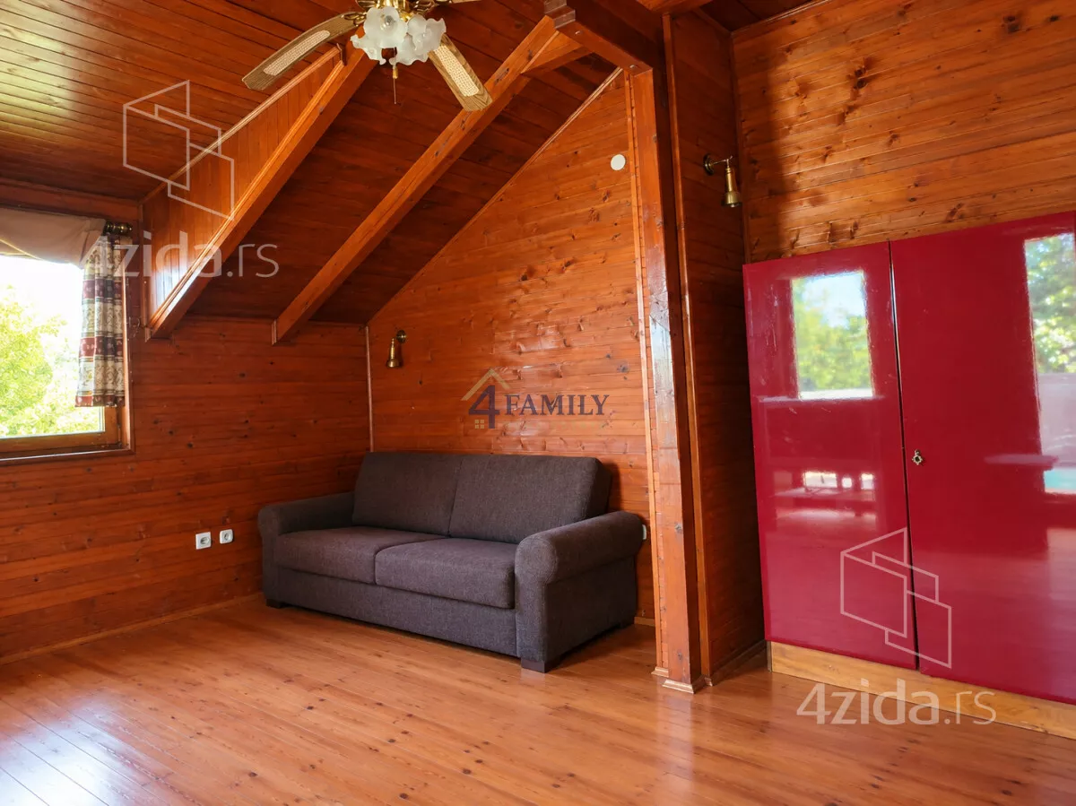 Kuća | 4zida