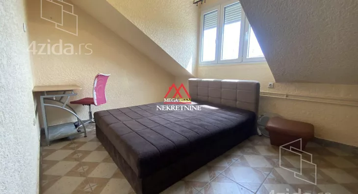 Troiposoban stan | 4zida