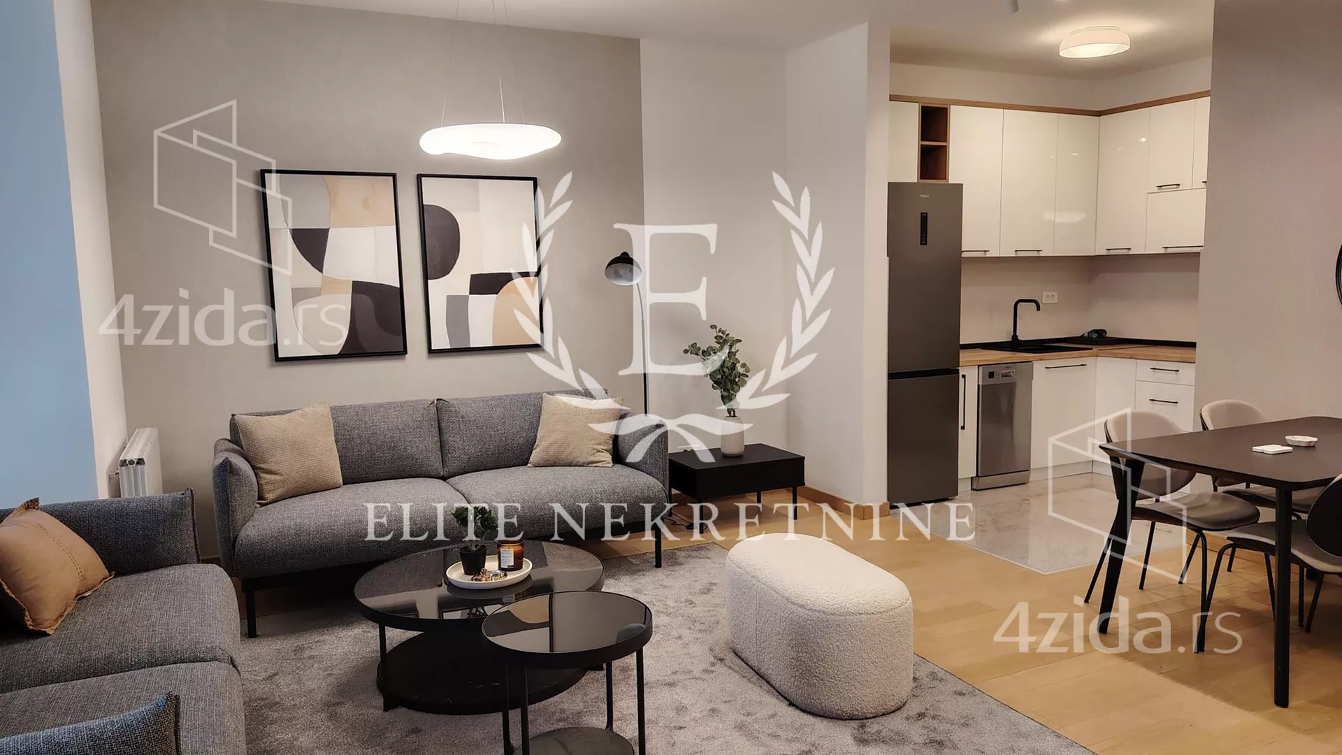 Četvorosoban stan | 4zida