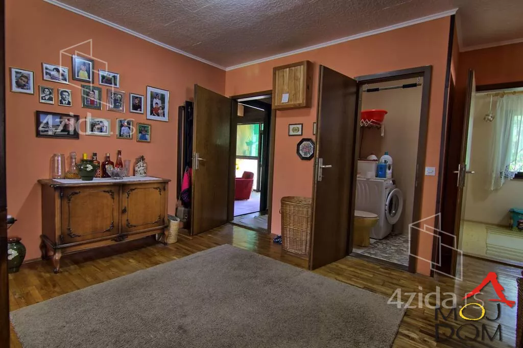 Kuća | 4zida