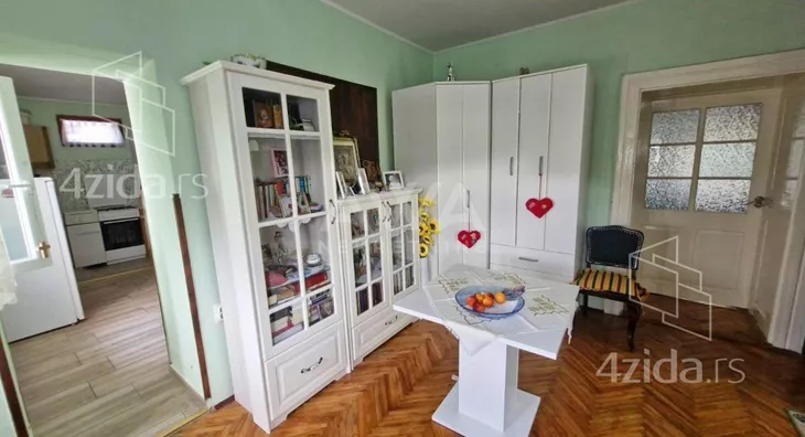 Kuća | 4zida