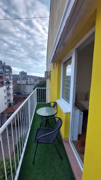 Vardarska 9 | 4zida.rs