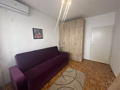 Karađorđeva | 4zida.rs