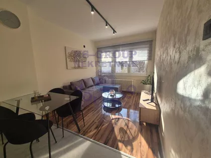 Železnička stanica | 4zida.rs