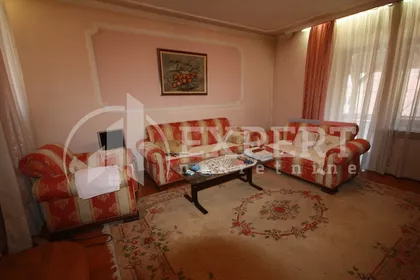 Donjovrežinska | 4zida.rs