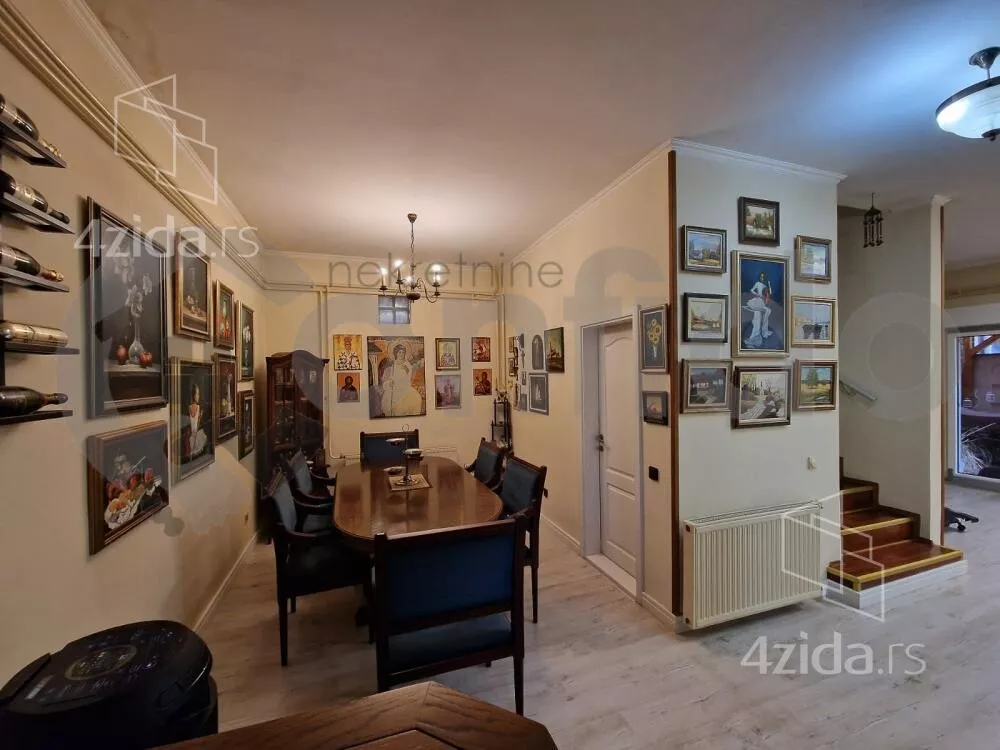 3-etažna kuća | 4zida