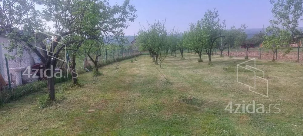 Građevinsko zemljište | 4zida