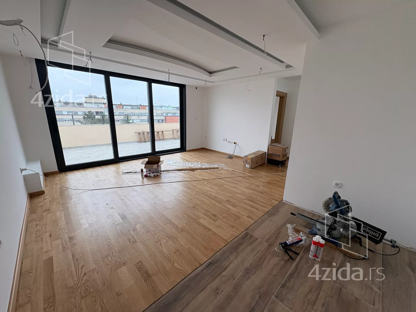 Petosoban stan | 4zida