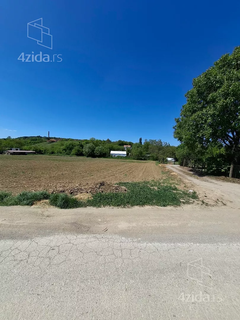 Građevinsko zemljište | 4zida