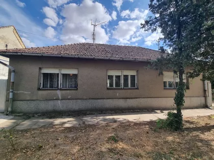 Stara Moravica | 4zida.rs