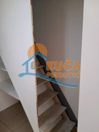 Obrenovićeva | 4zida.rs