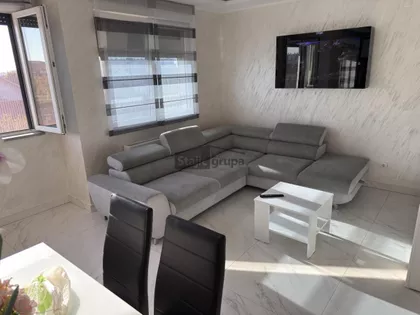 Slavonska | 4zida.rs