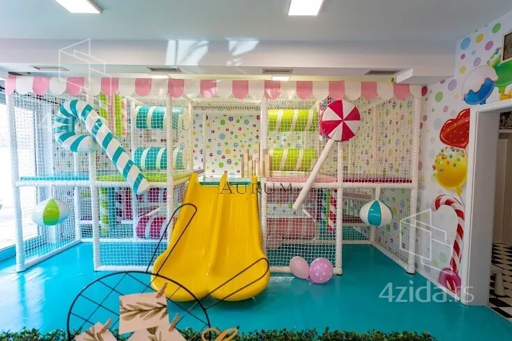 Ugostiteljski objekat | 4zida