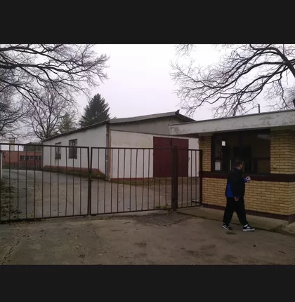 Radnicka bb | 4zida.rs