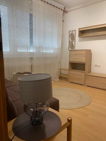 Pariske Komune | 4zida.rs