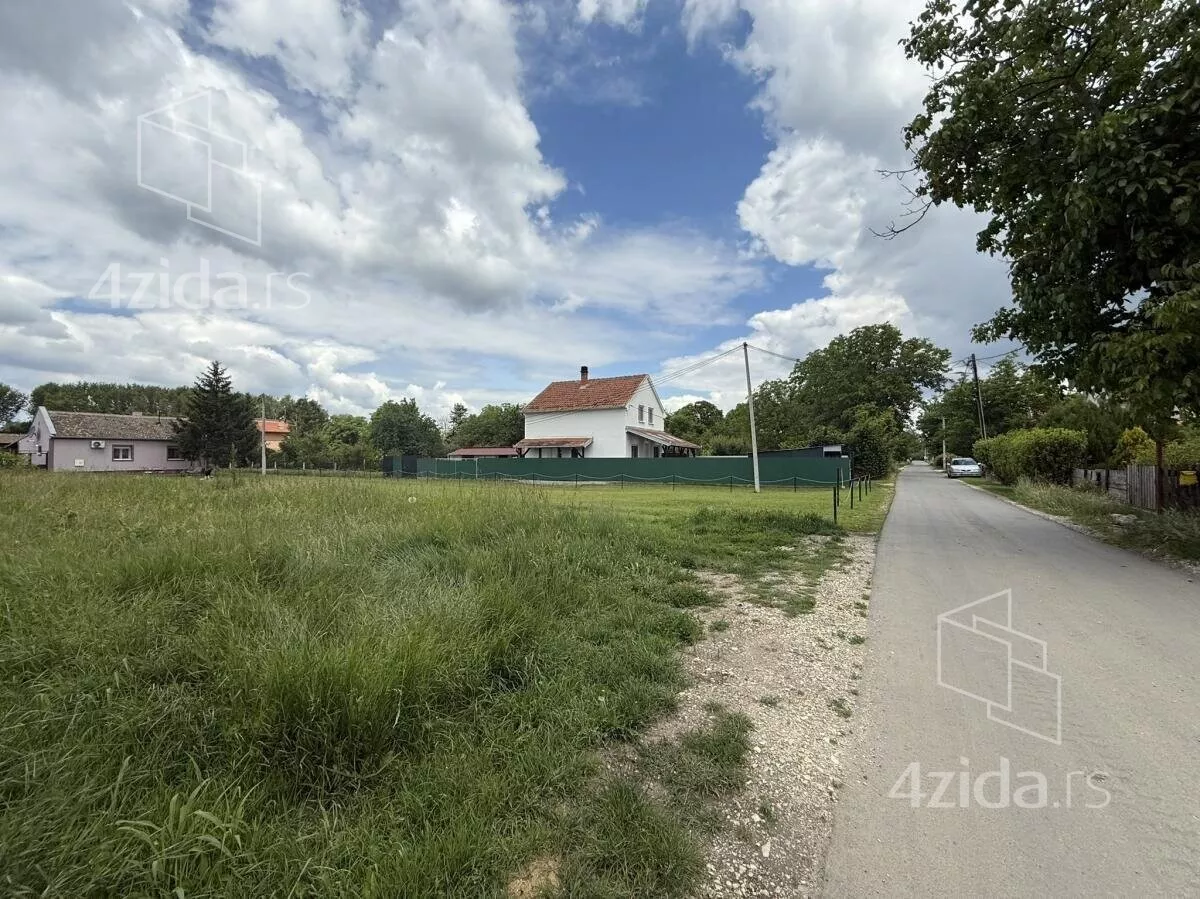 Građevinsko zemljište | 4zida