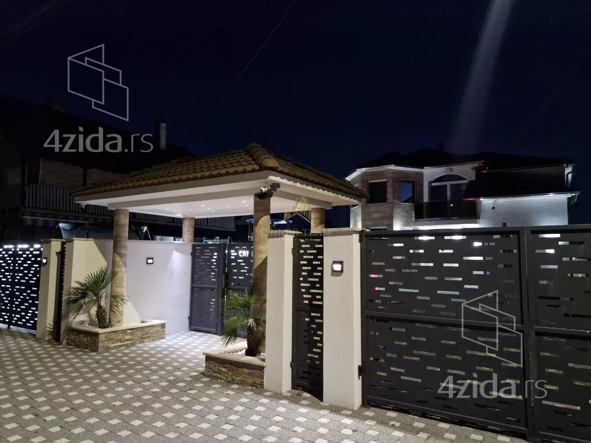 Kuća | 4zida