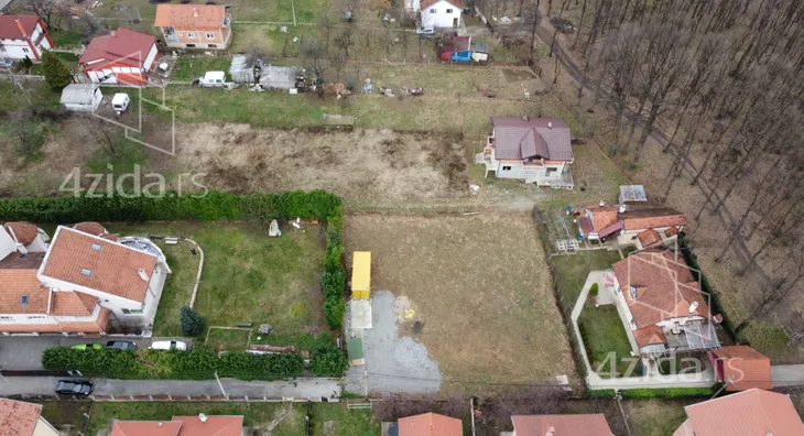 Građevinsko zemljište | 4zida